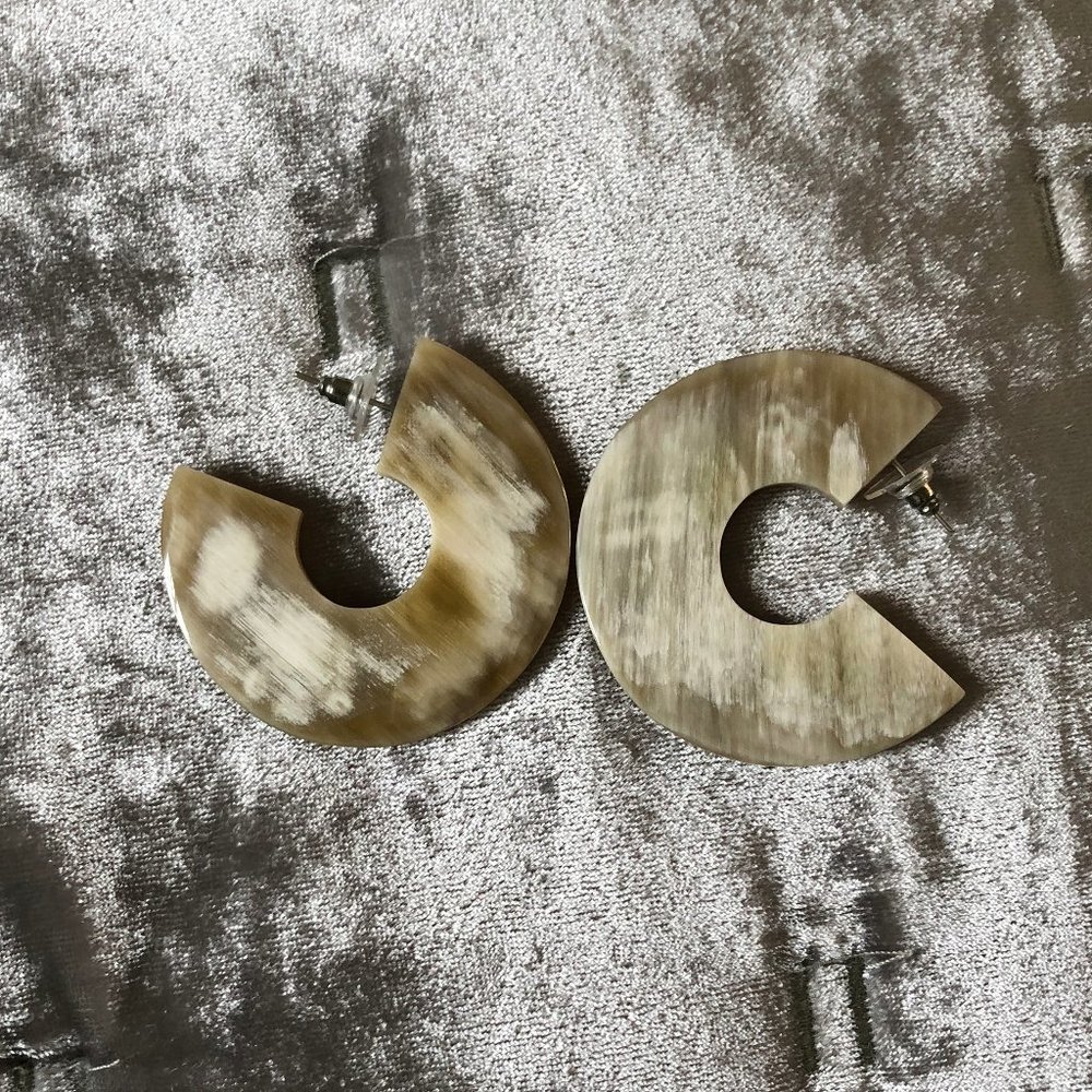 Hooped Two-toned Bone Material Earrings